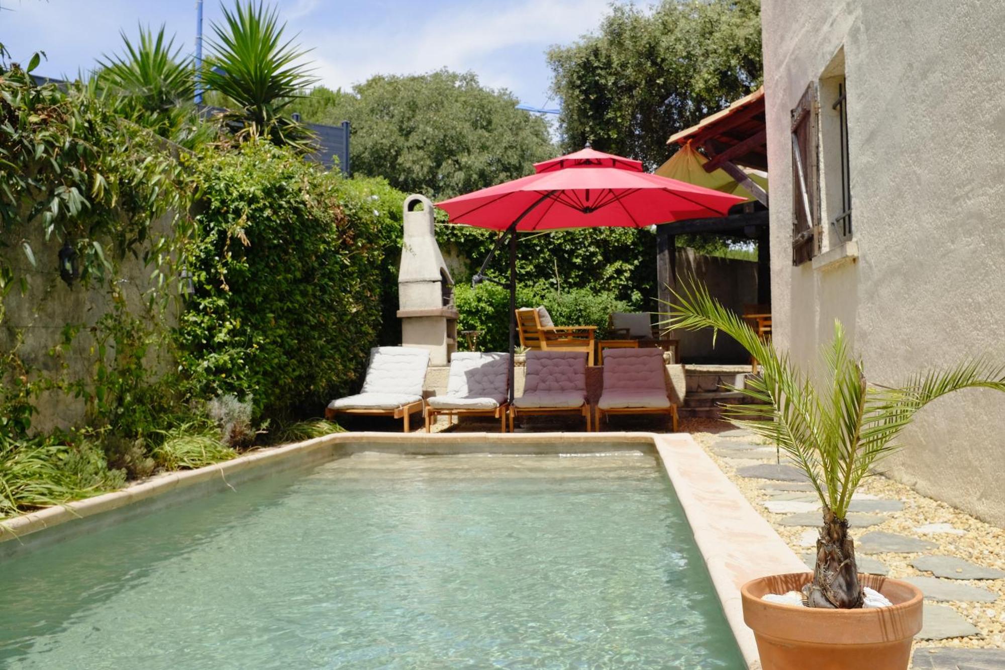 Chambre, Terrasse Et Piscine De L'impasse Du Pressoir Le Cres