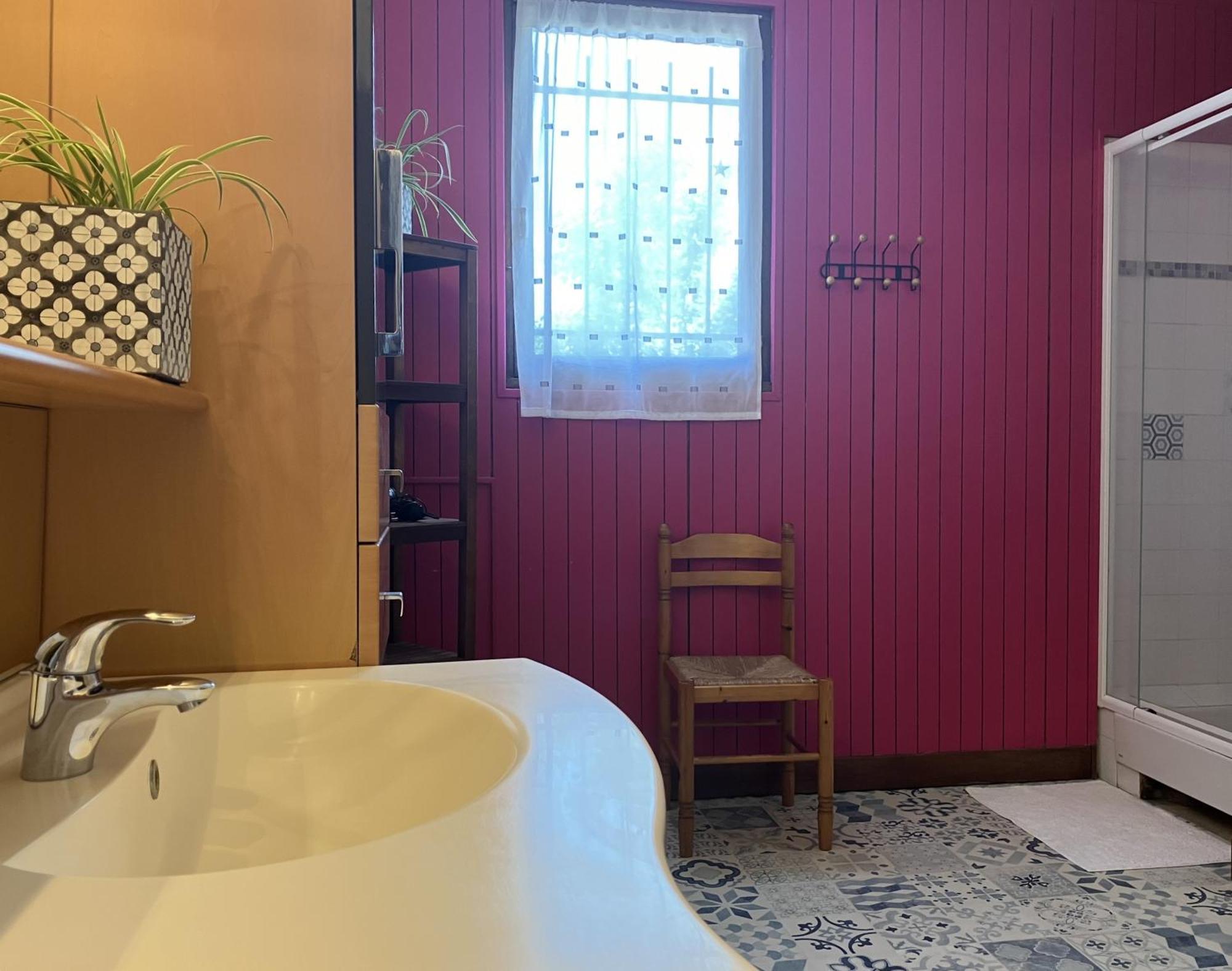 Homestay Chambre, Terrasse Et Piscine De L'impasse Du Pressoir Le Cres
